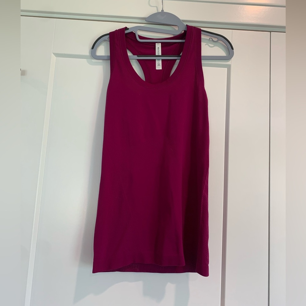 Athleta Momentum Tank